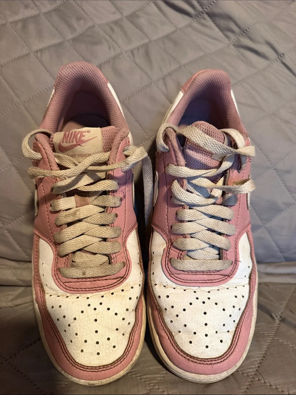 Nike youth low